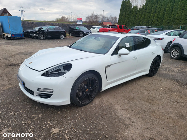 Porsche Panamera Diesel Platinum Edition