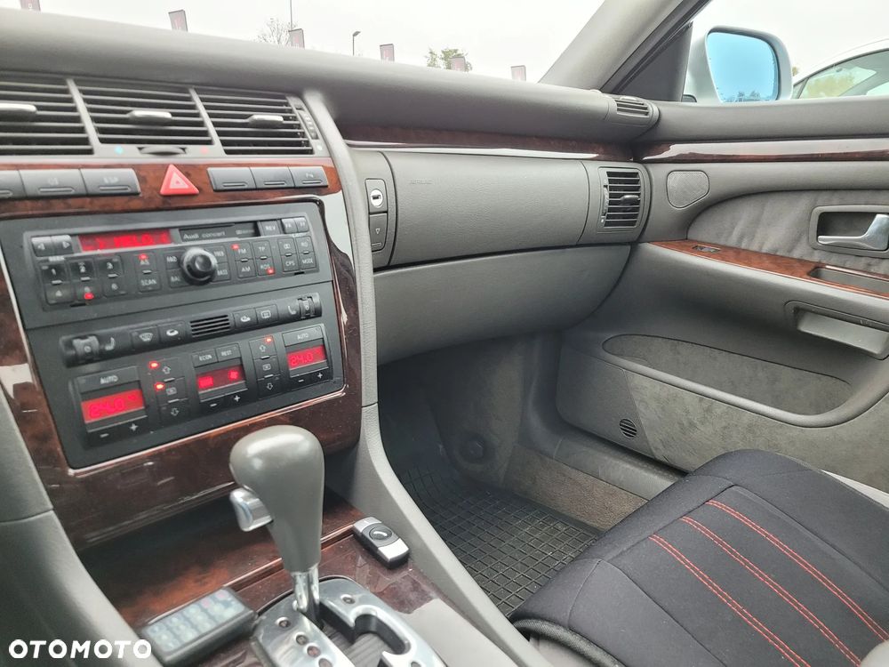 Audi A8 - 16