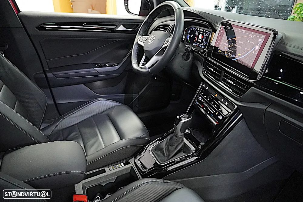 VW T-Roc 1.5 TSI R-Line DSG - 22