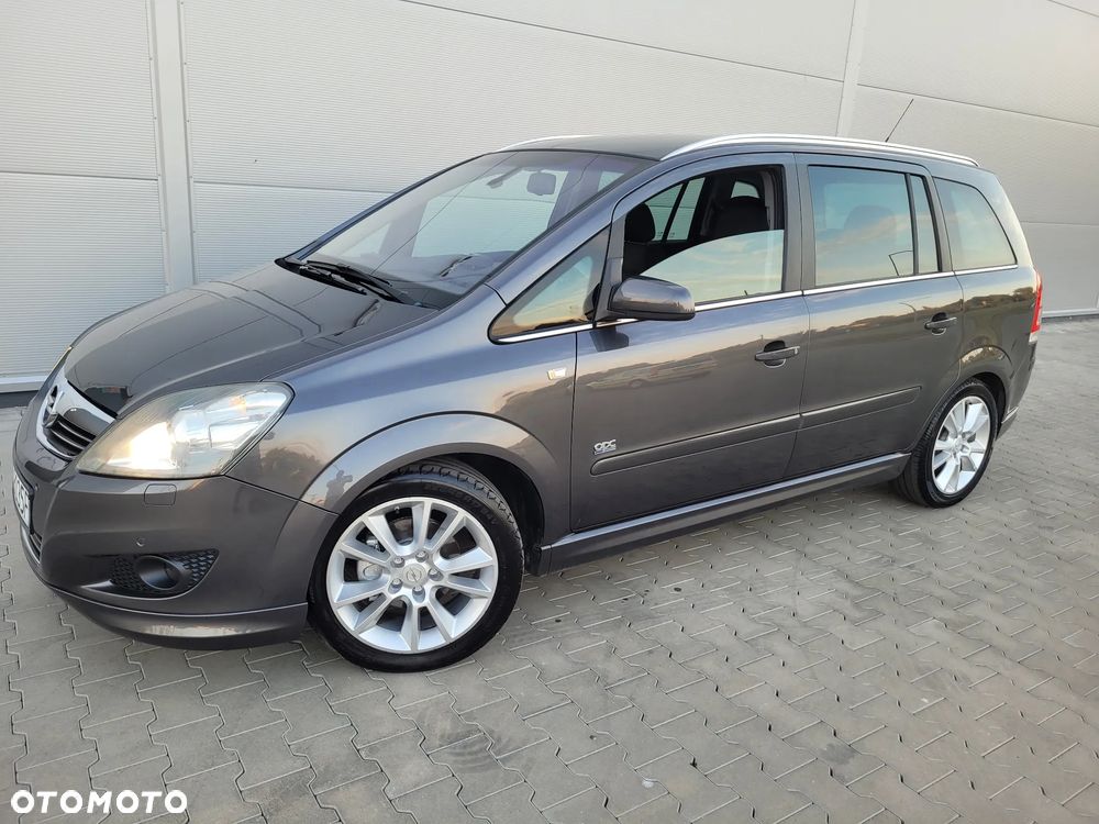 Opel Zafira 1.8 Sport - 4