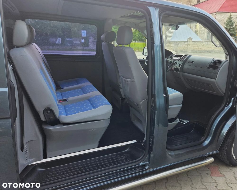 Volkswagen Transporter T5 - 11