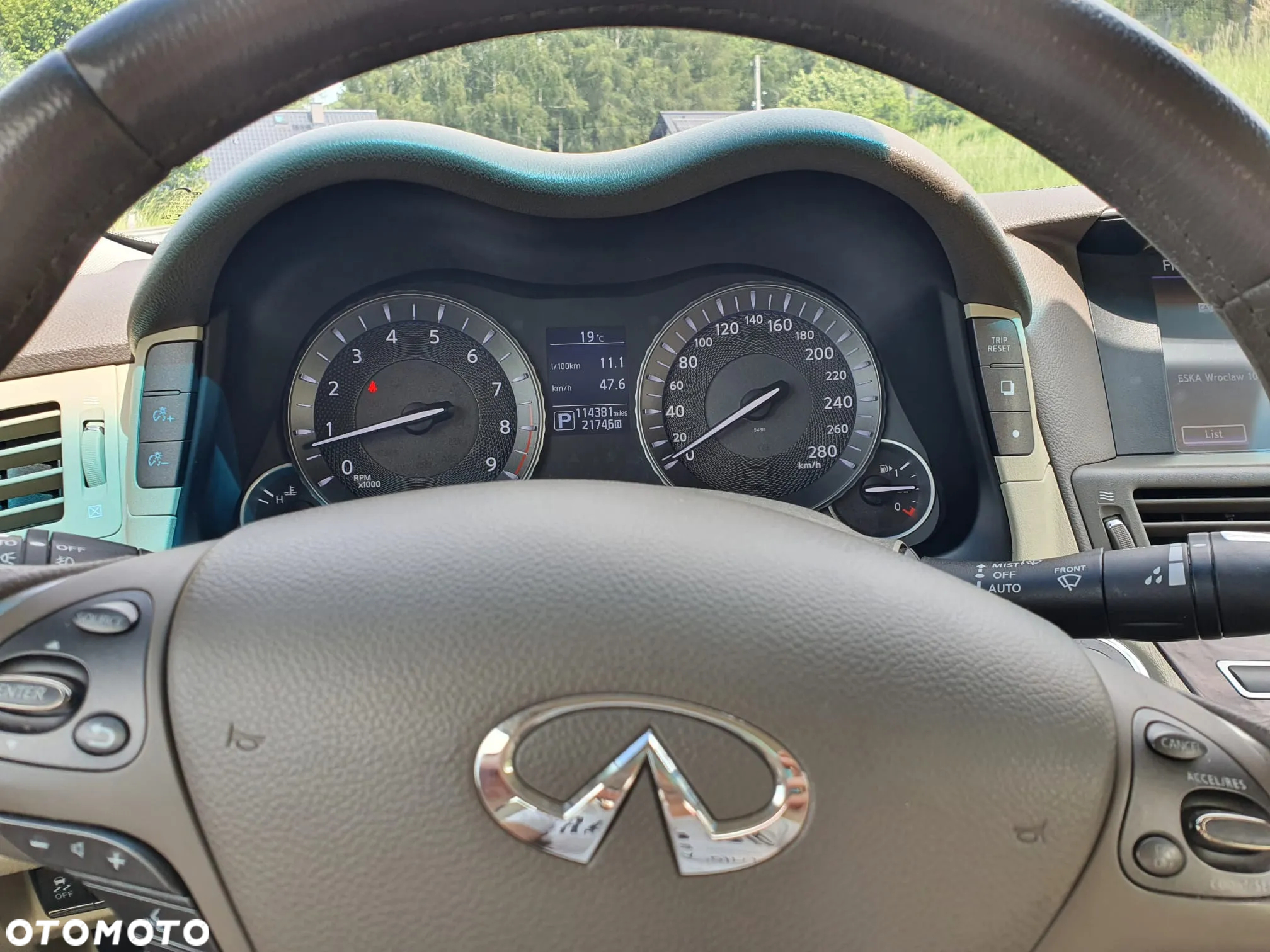 Infiniti Q70 3.7 S Premium - 12