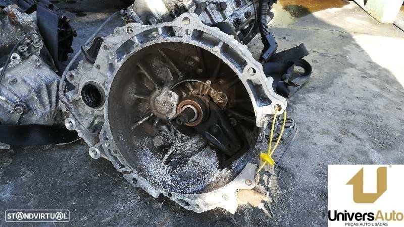 CAIXA VELOCIDADES MAZDA 6 STATION WAGON 2003 -2TF0905213 - 2