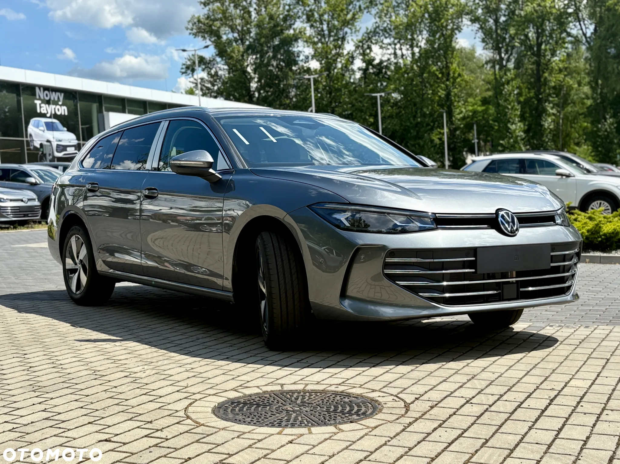Volkswagen Passat 1.5 TSI ACT mHEV Business Plus DSG - 11