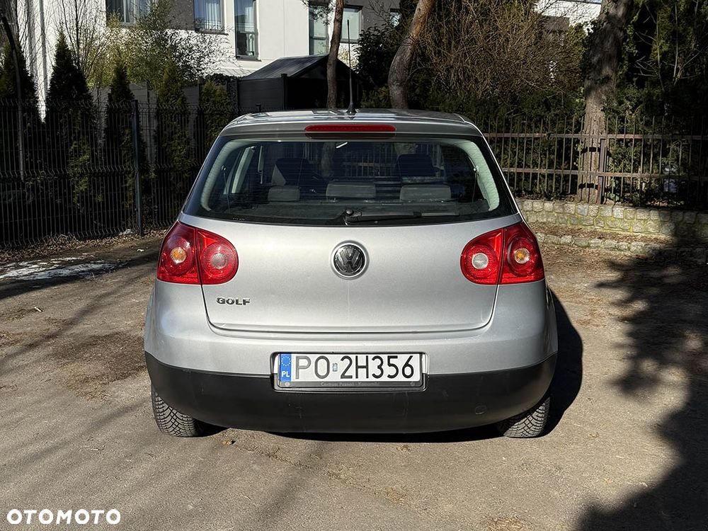 Volkswagen Golf 1.6 Trendline - 5