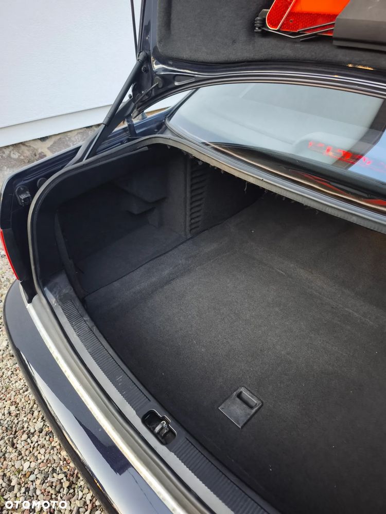 Audi A8 2.8 - 19