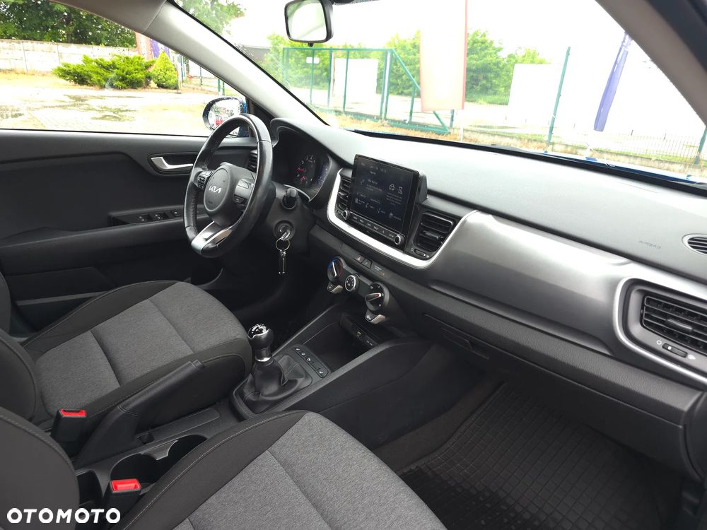 Kia Stonic 1.2 L Business Line - 15