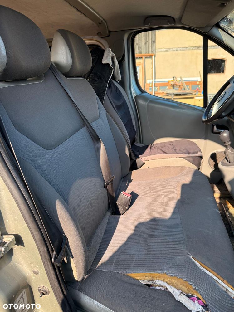 Opel VIVARO - 8