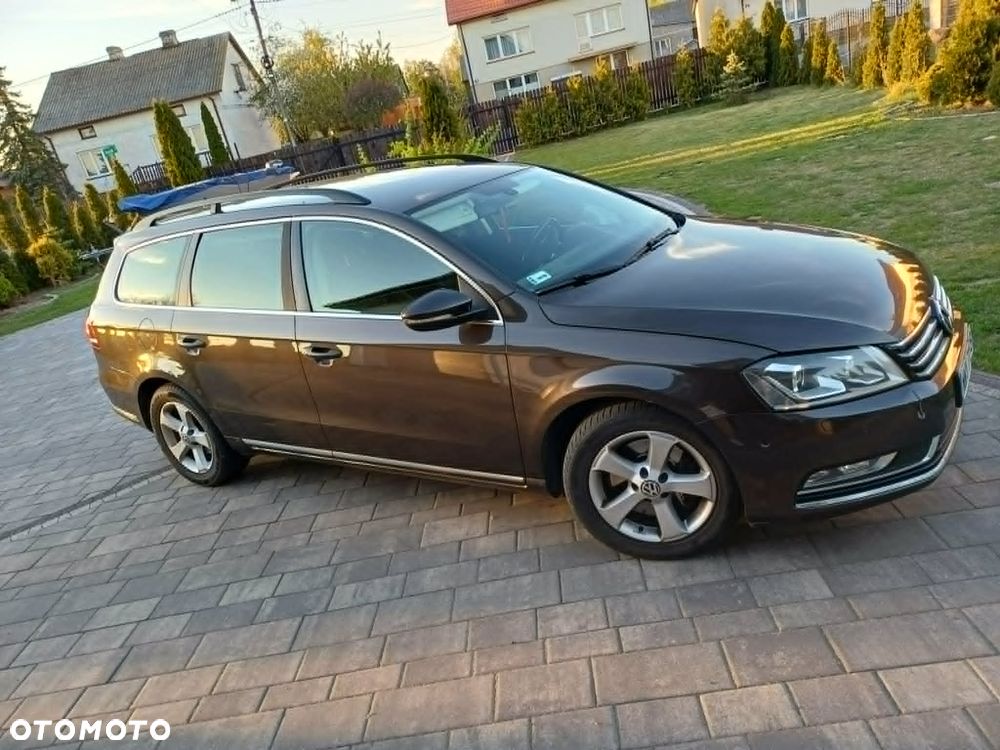 Volkswagen Passat 2.0 TDI Comfortline R-Style DSG - 3