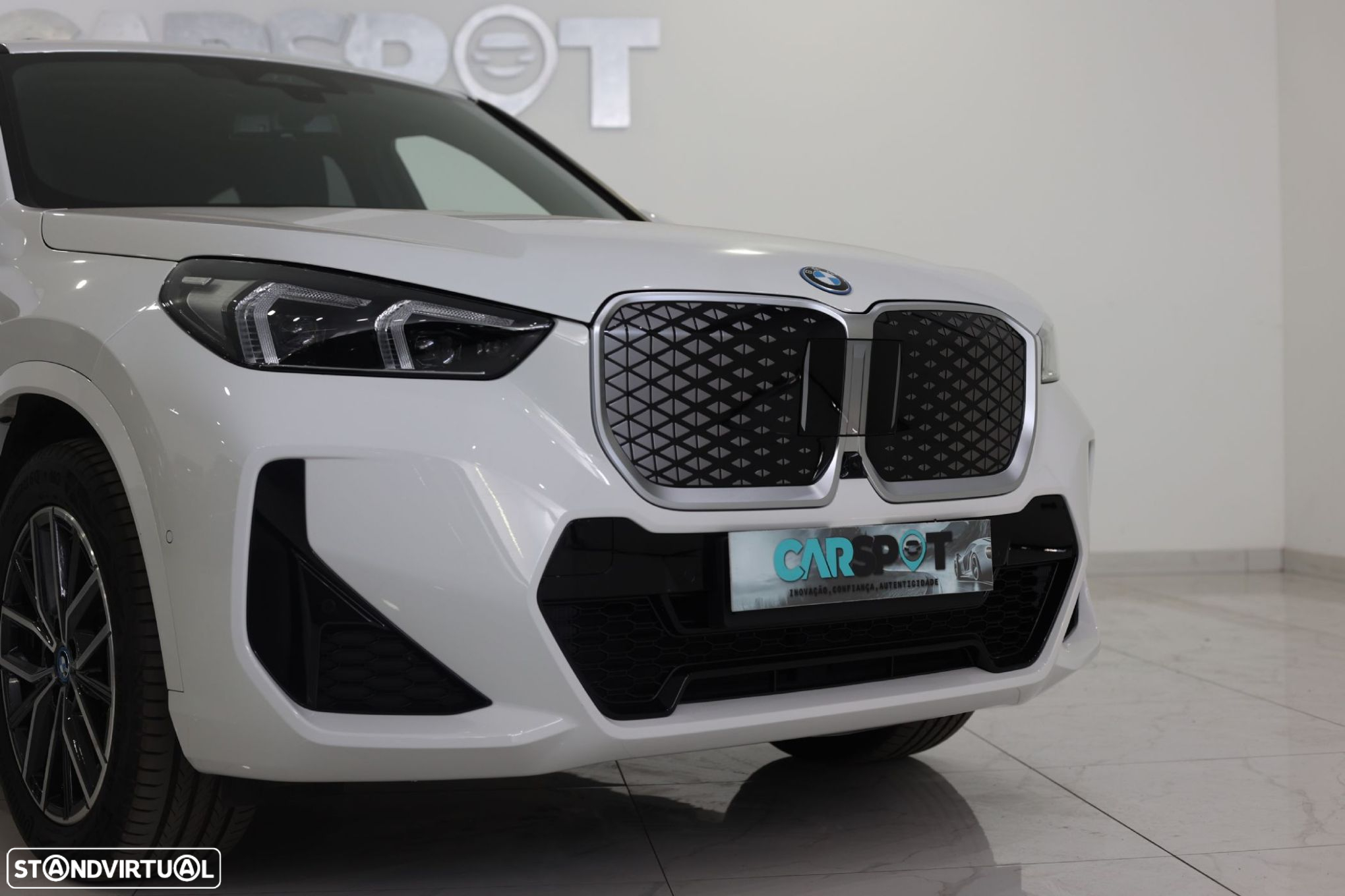 BMW iX1 xDrive30 Pack Desportivo M - 3