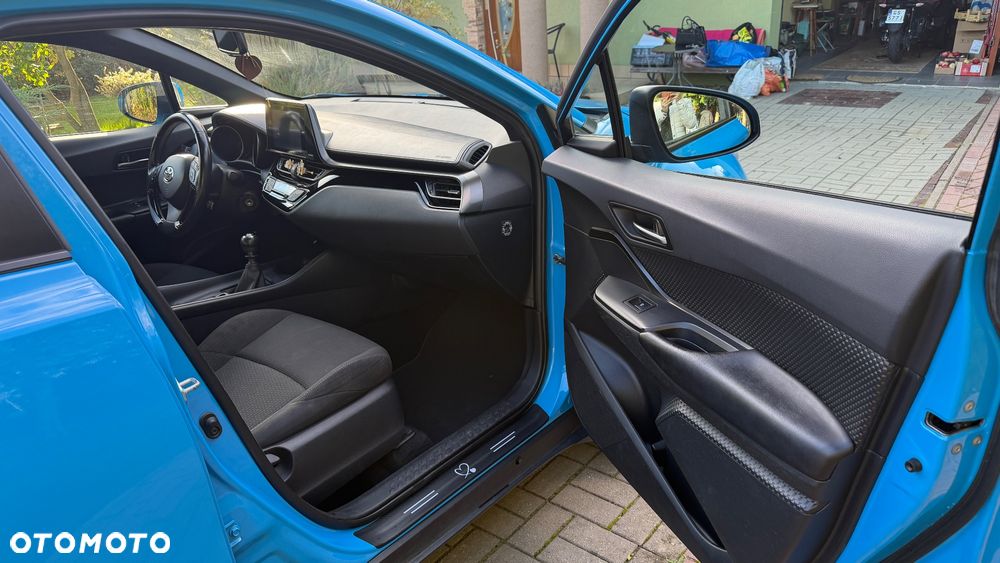 Toyota C-HR - 6