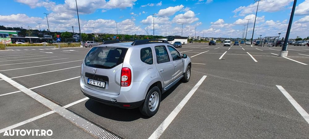 Dacia Duster 1.6 4x4 Laureate - 5