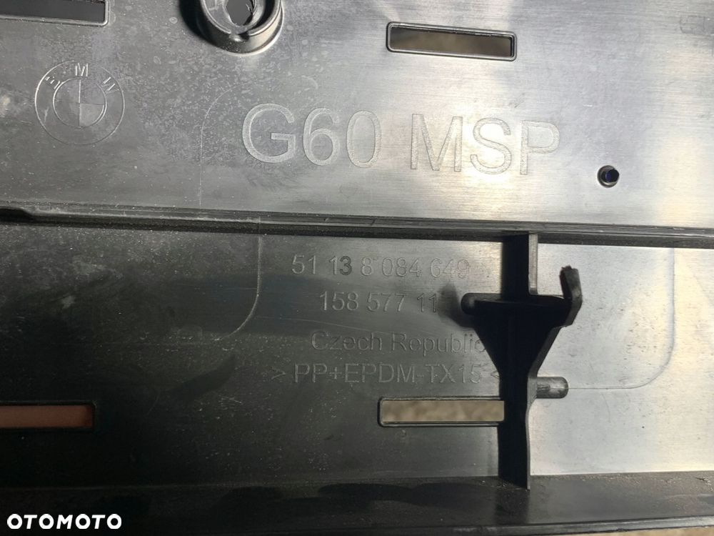 podkładka tablicy bmw 5 g60 m-sport 51138084649 oe - 4