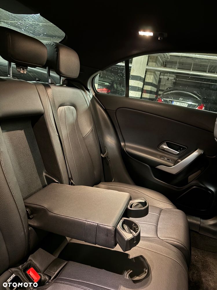 Mercedes-Benz Klasa A 220 4Matic 7G-DCT - 15