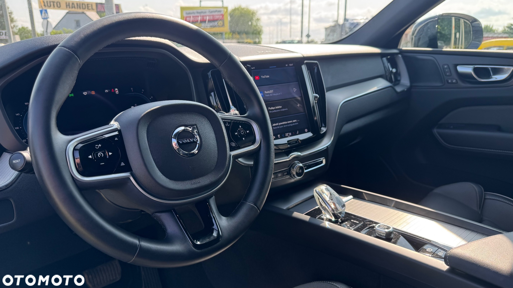 Volvo XC 60 B4 D Geartronic RDesign - 11