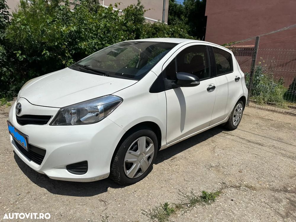 Toyota Yaris - 1