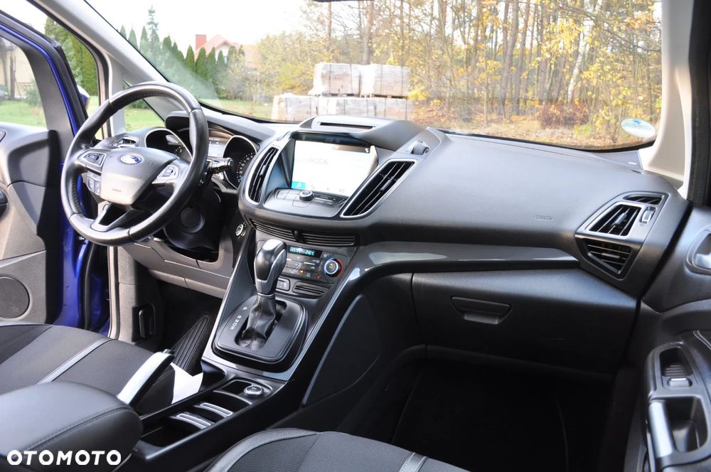 Ford Grand C-MAX - 29