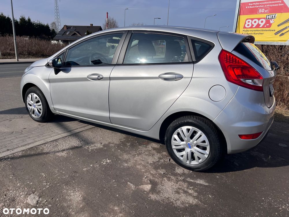 Ford Fiesta 1.25 Silver X - 3