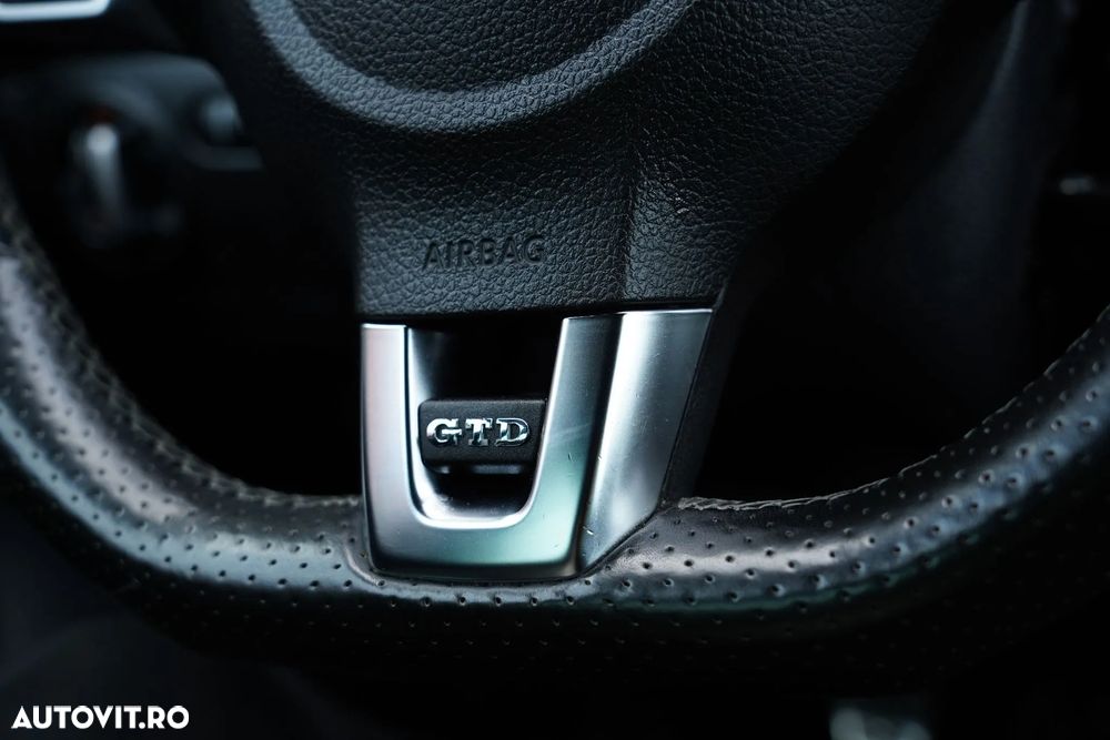 Volkswagen Golf 2.0 TDI DPF GTD - 21