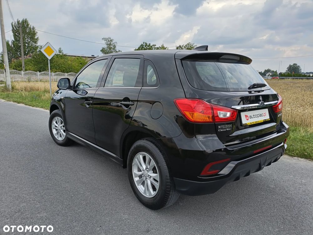 Mitsubishi ASX - 4