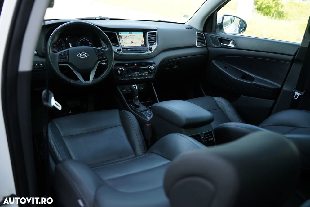 Hyundai Tucson 2.0 CRDI 4WD 6AT Luxury+ - 10