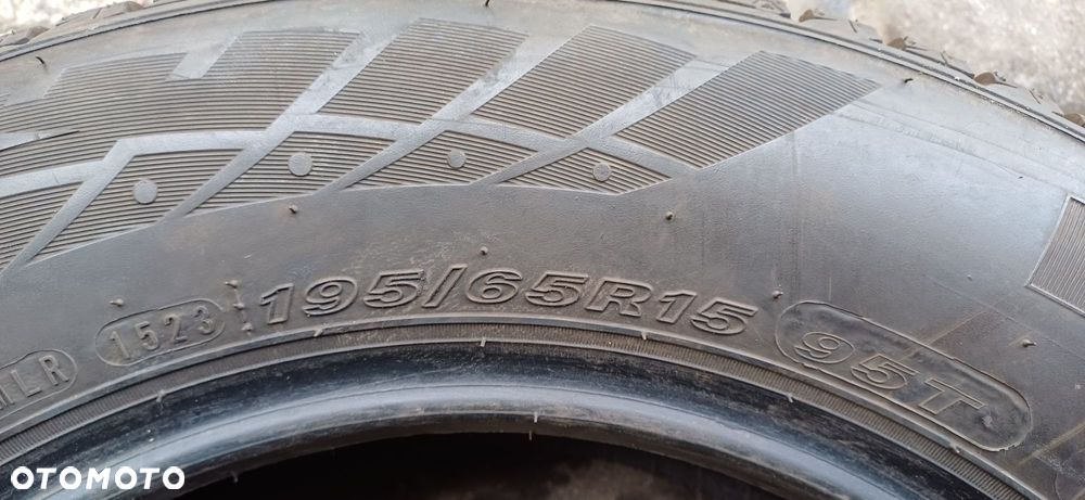NEXEN 195/65R15 95T , pojedyńcza opona zimowa. - 4