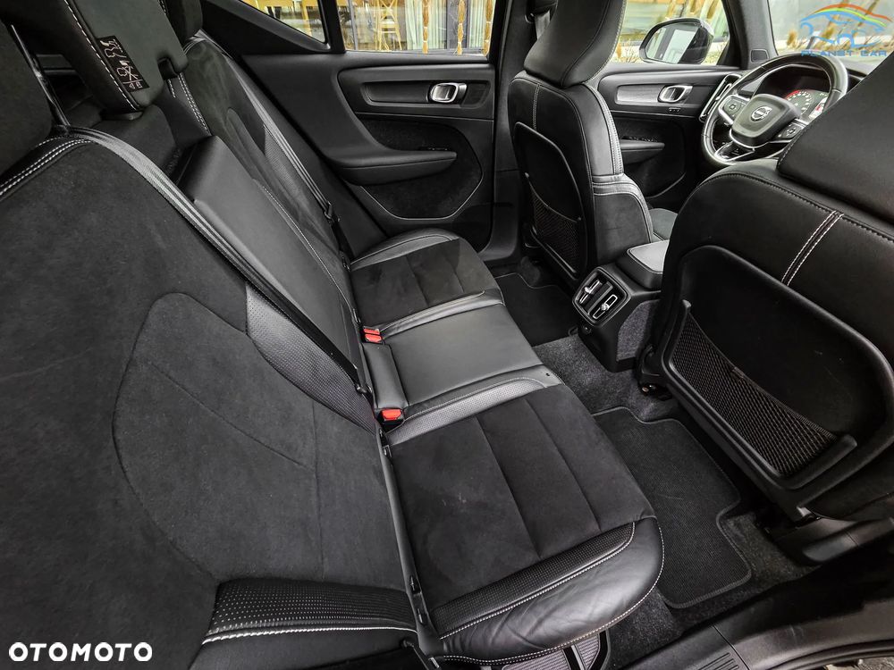 Volvo XC 40 B5 B AWD Geartronic RDesign - 18