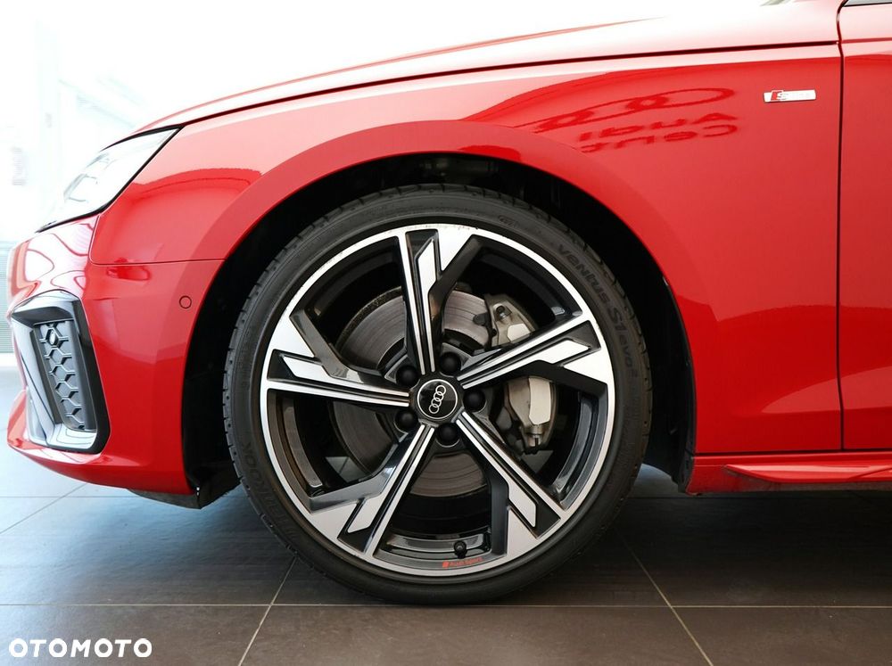 Audi A4 Avant - 8