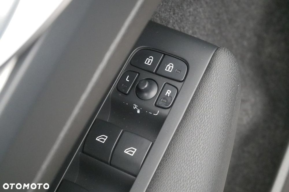 Volvo XC 40 - 30
