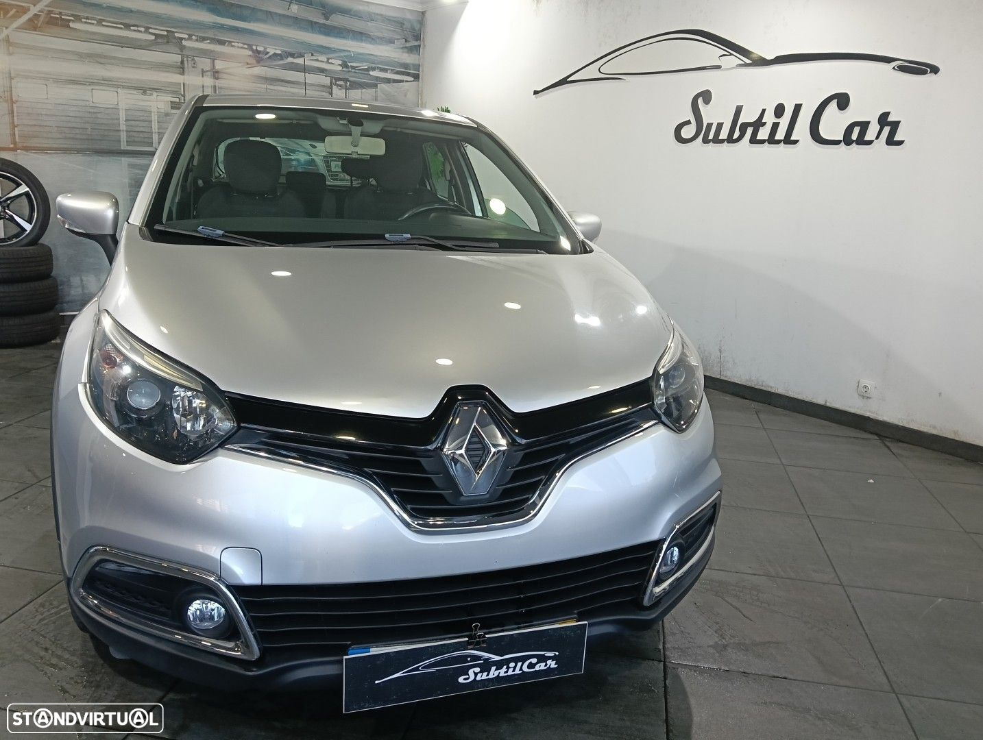Renault Captur 1.5 dCi Exclusive - 4