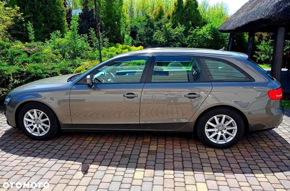 Audi A4 Avant 2.0 TDI ultra - 4