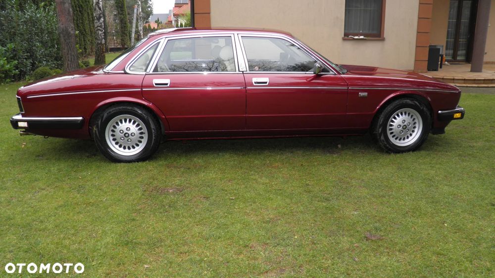 Jaguar XJ XJ6 4.0i - 7