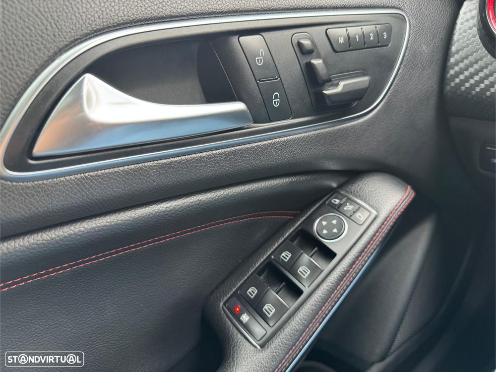 Mercedes-Benz A 45 AMG 4Matic Speedshift 7G-DCT Edition 1 - 28