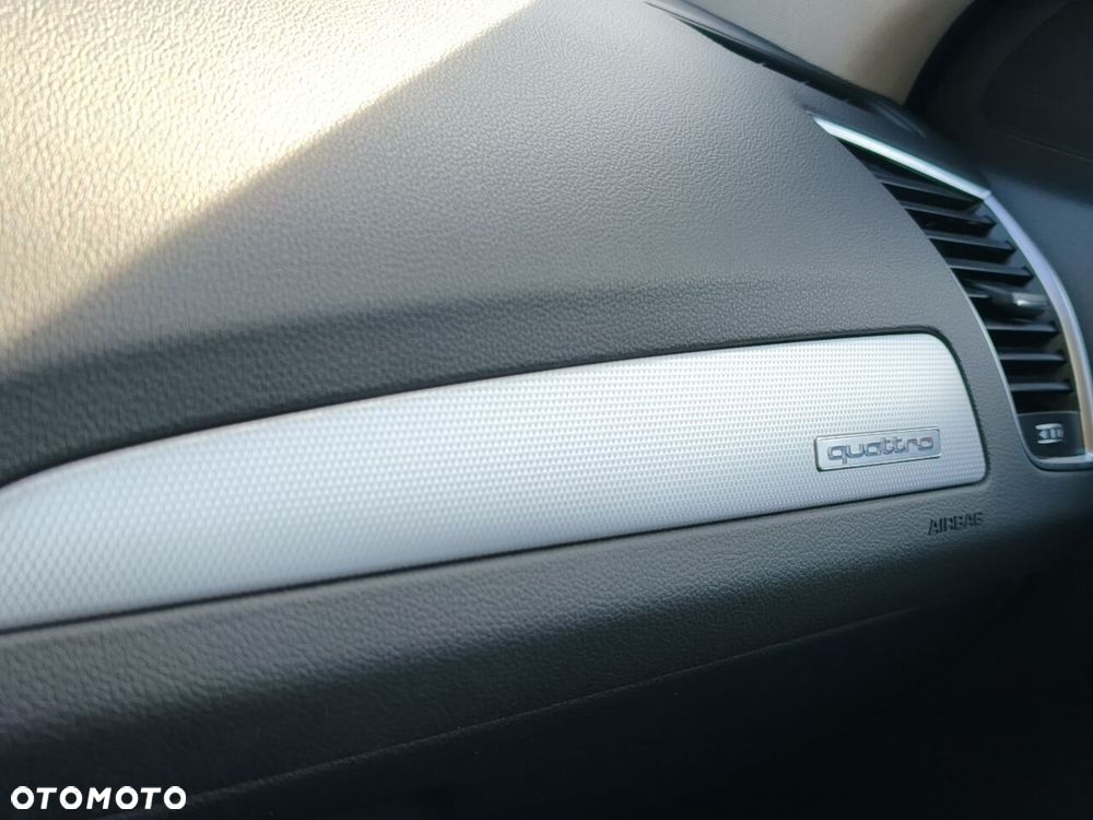 Audi Q5 2.0 TFSI Quattro Tiptronic - 33