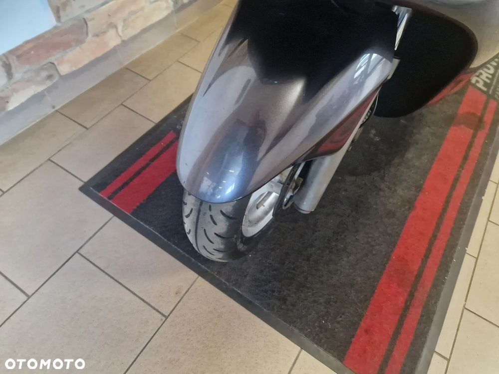 Yamaha Majesty - 24