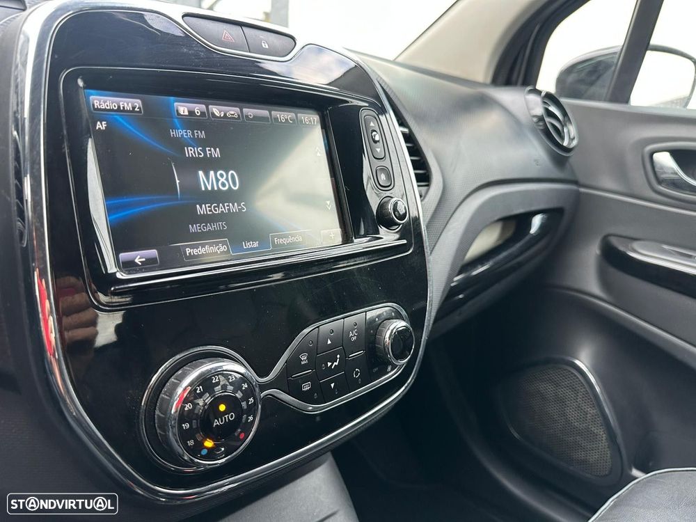 Renault Captur 1.5 dCi EDC - 18