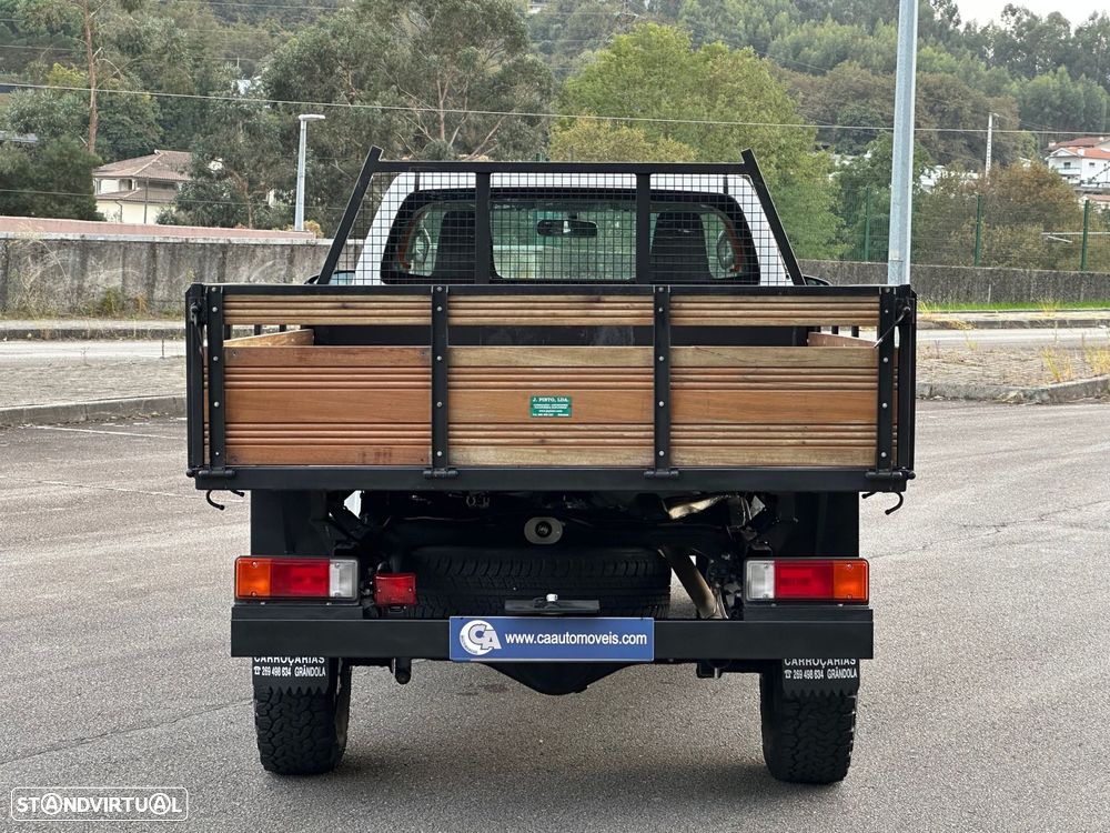 Toyota Hilux 2.4 D-4D 4WD CE CM - 14