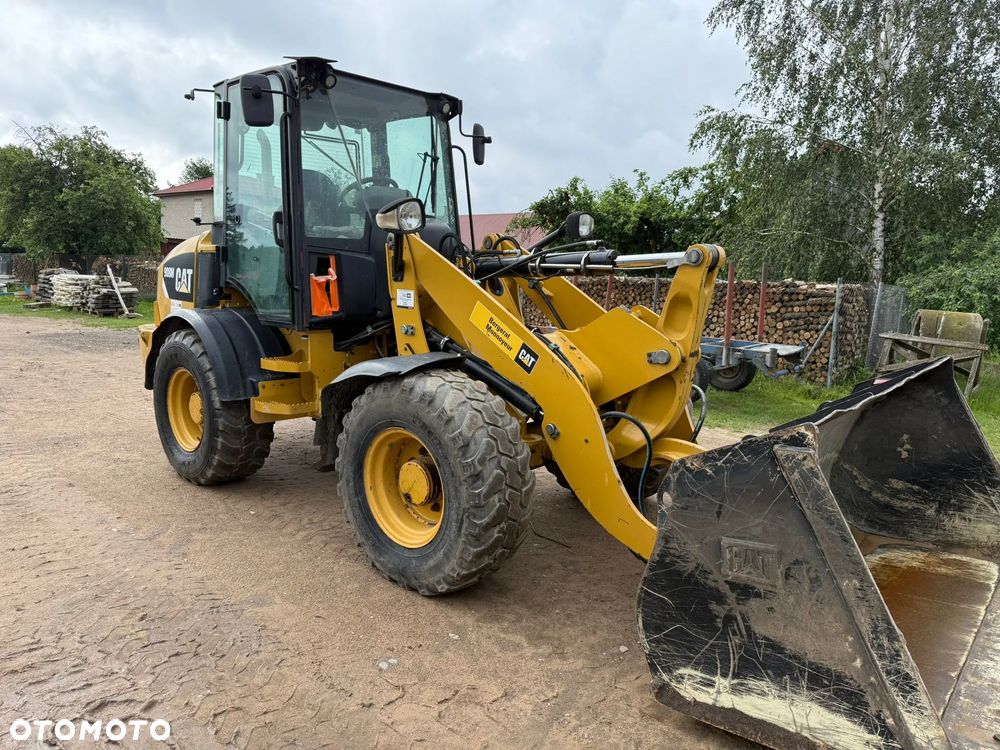 Caterpillar 908 M - 2