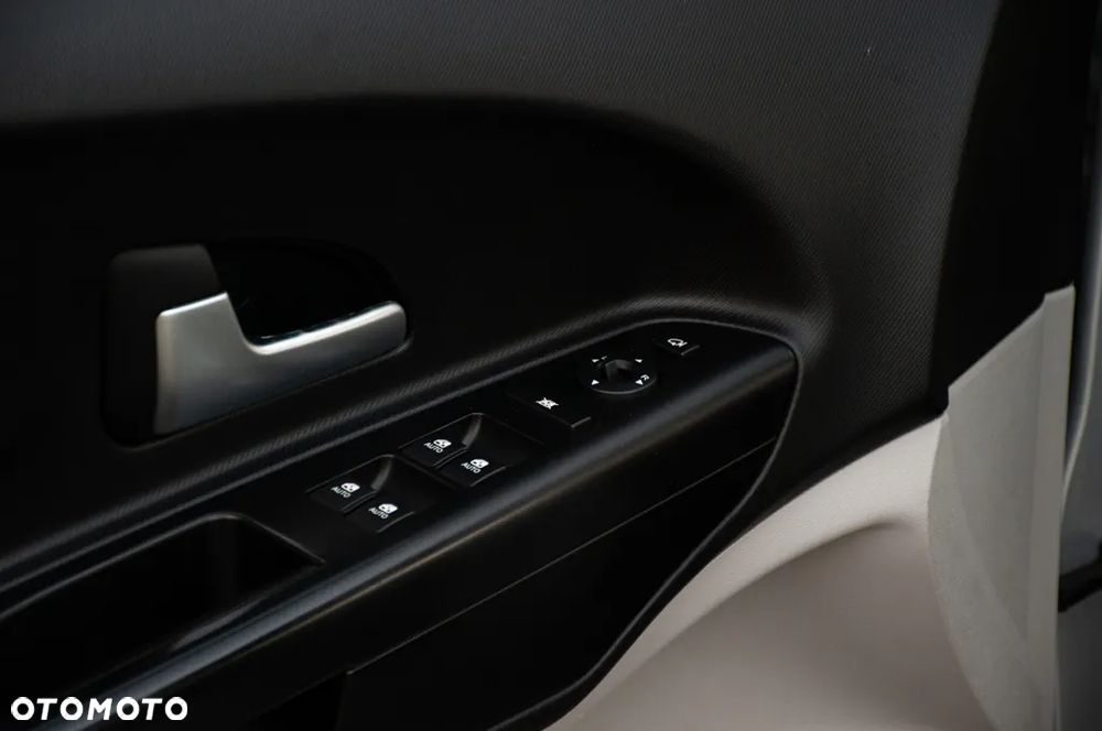 Kia Ceed 1.4 CVVT LX - 37