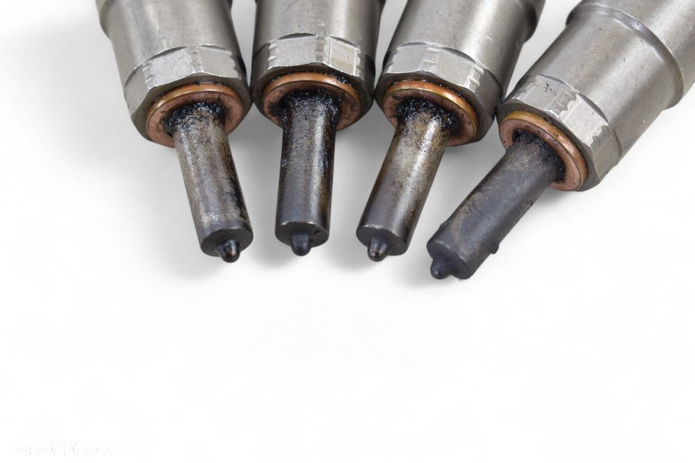 Wtryskiwacz VW TIGUAN 5N AUDI A4 B8 A5 8T 2.0 TDI 03L130277 0445116030 - 4