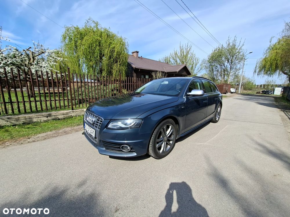 Audi S4 Limousine - 1