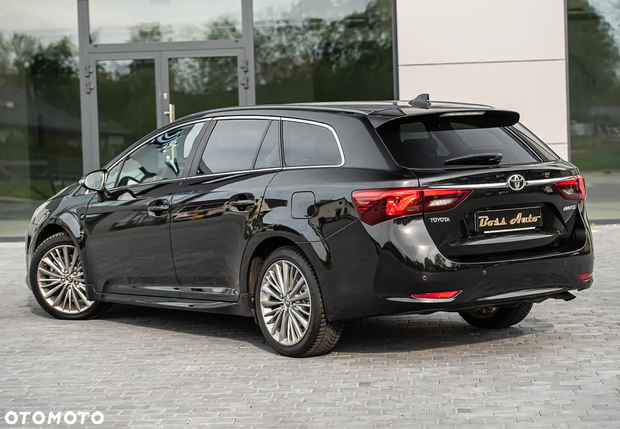 Toyota Avensis Touring Sports 2.0 D-4D Executive - 9