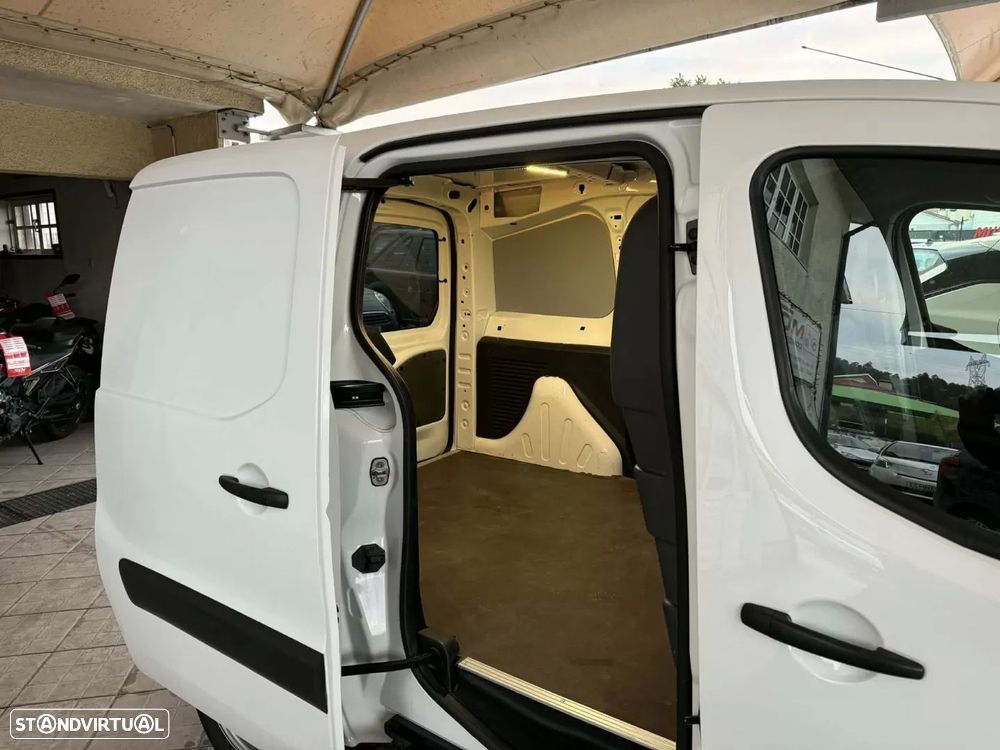 Citroën berlingo 1.6 bluehdi - 18