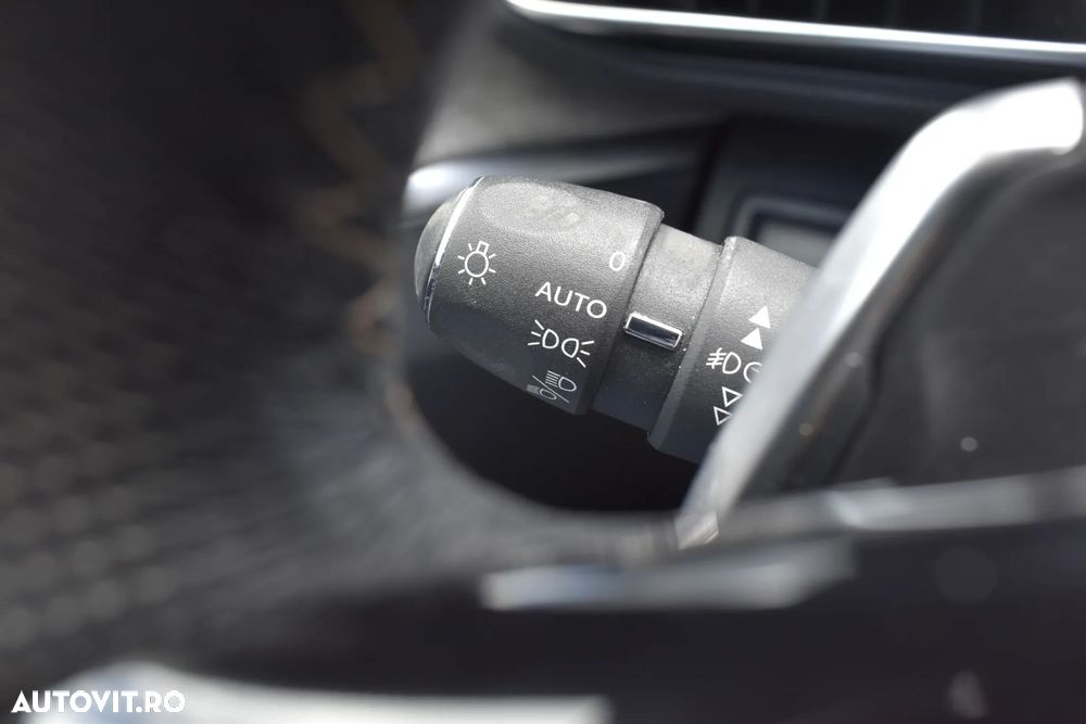 Peugeot 3008 2.0 BlueHDI S&S EAT6 GT - 26