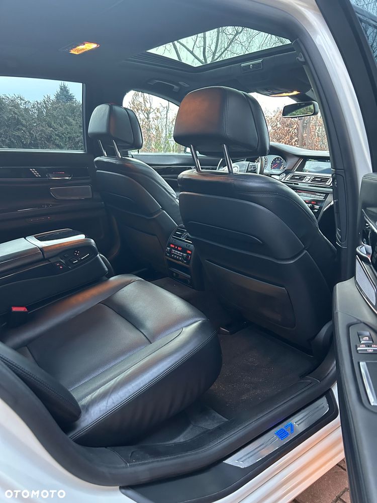 BMW-ALPINA B7 Bi-Turbo Switch-Tronic Langversion - 15