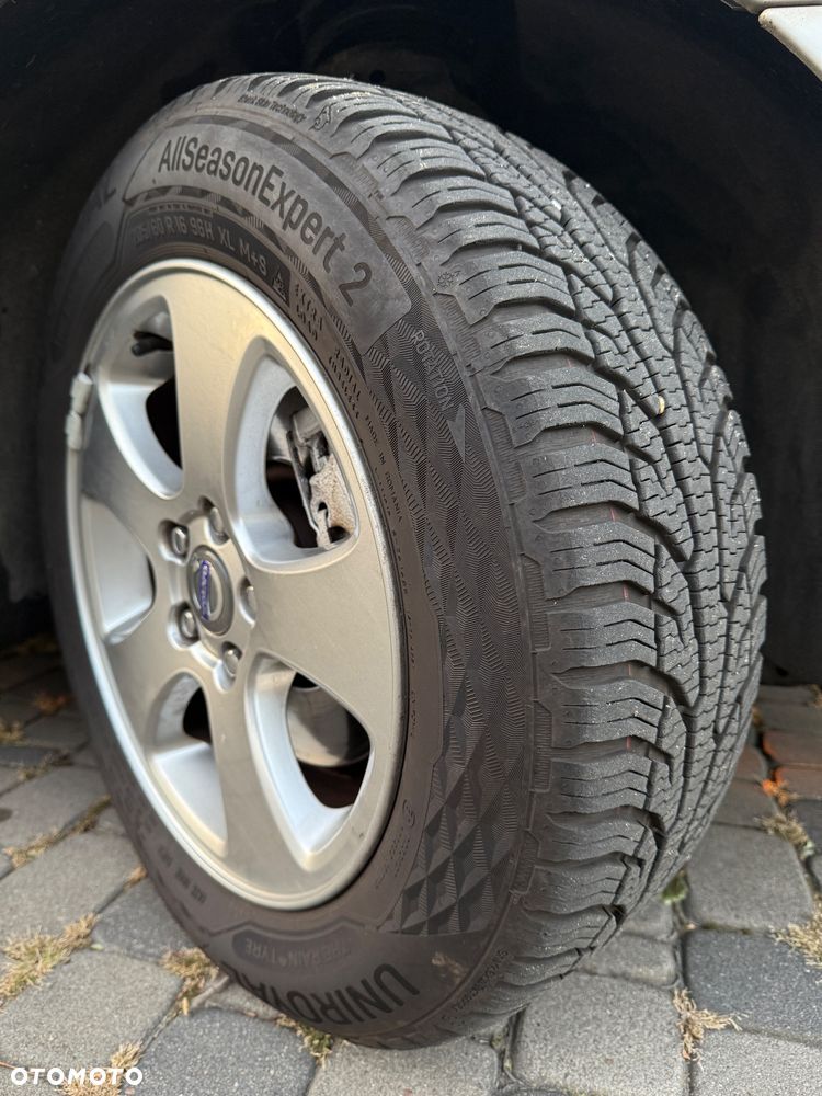 Volvo V70 2.0D Momentum - 39