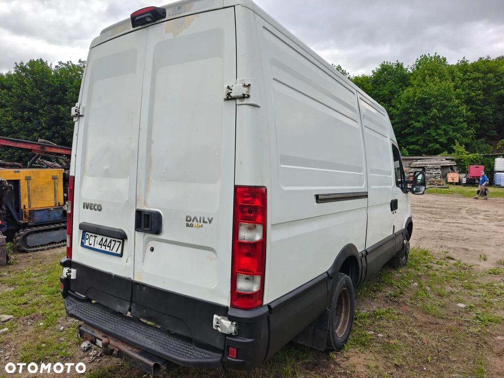 Iveco Daily 35C15 - 4