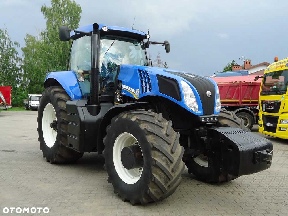 New Holland T8.390 - 2