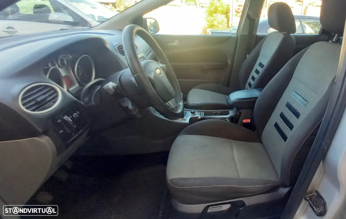 Ford Focus 1.6 TDCi Sport - 9