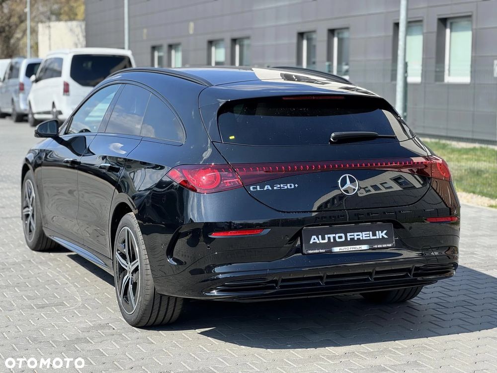Mercedes-Benz CLA - 8